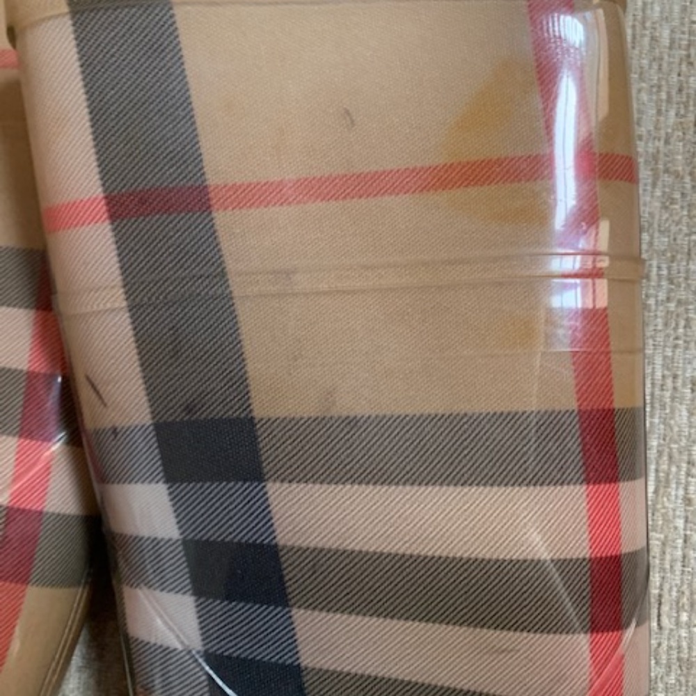 Burberry Rainboots - Picture 2 of 3